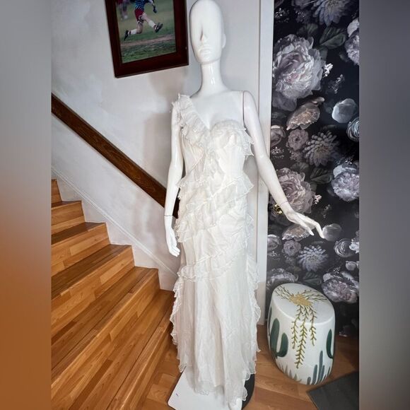 Anthropologie AMUR Harlow Silk One-Shoulder Gown/ size 6 - Picture 8 of 10